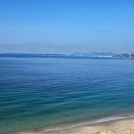 Juan Les Pins Front De 2p Parking Colombier Apartment *